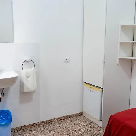 Pension Alcala 招待所 Alcalá la Real