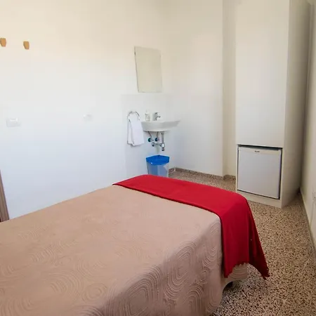 Pension Alcala 招待所